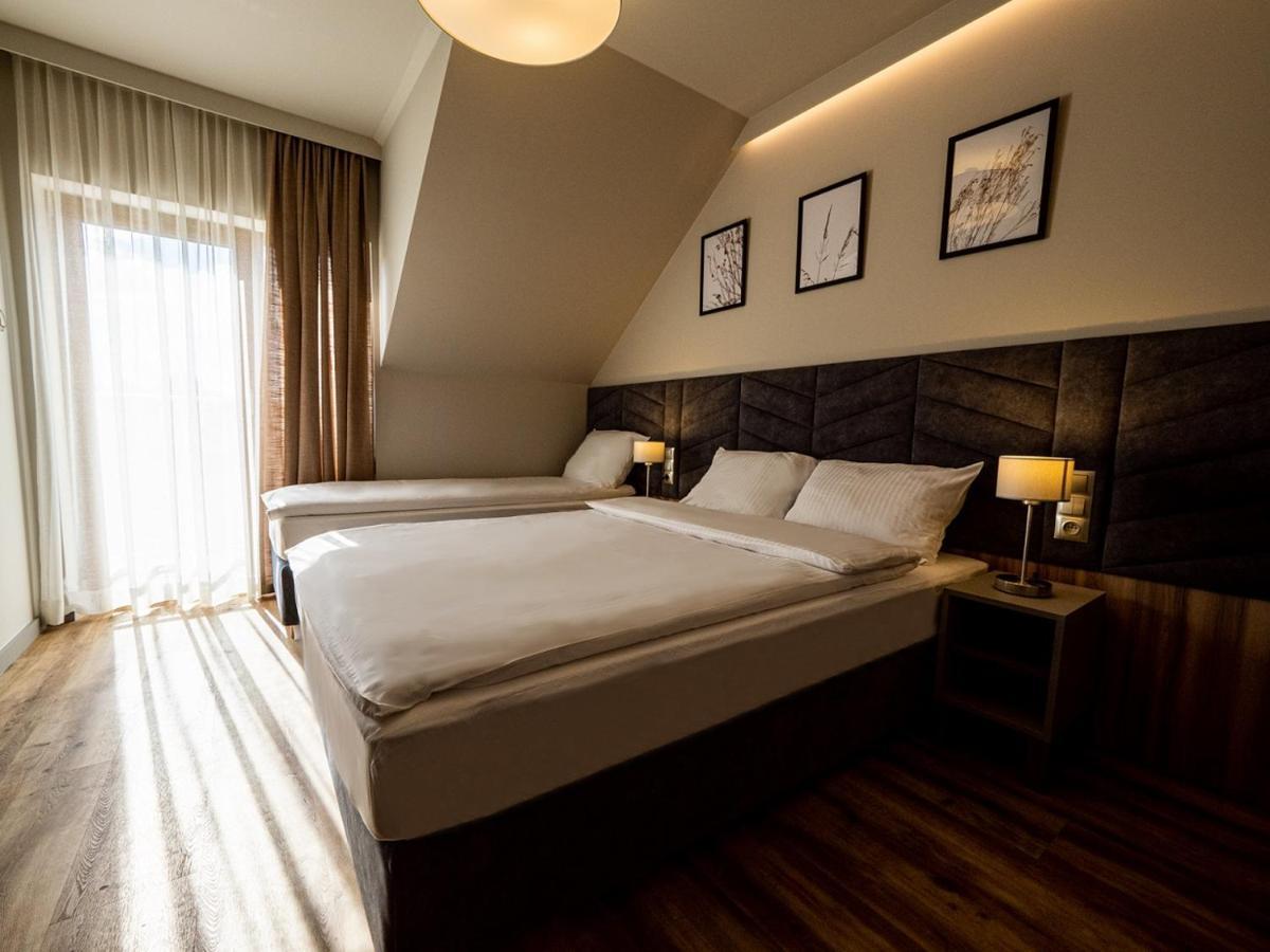 Villa & Gospoda Krakowska Kobiernice Ngoại thất bức ảnh