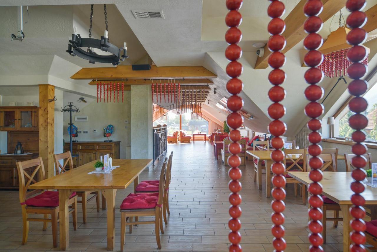 Villa & Gospoda Krakowska Kobiernice Ngoại thất bức ảnh