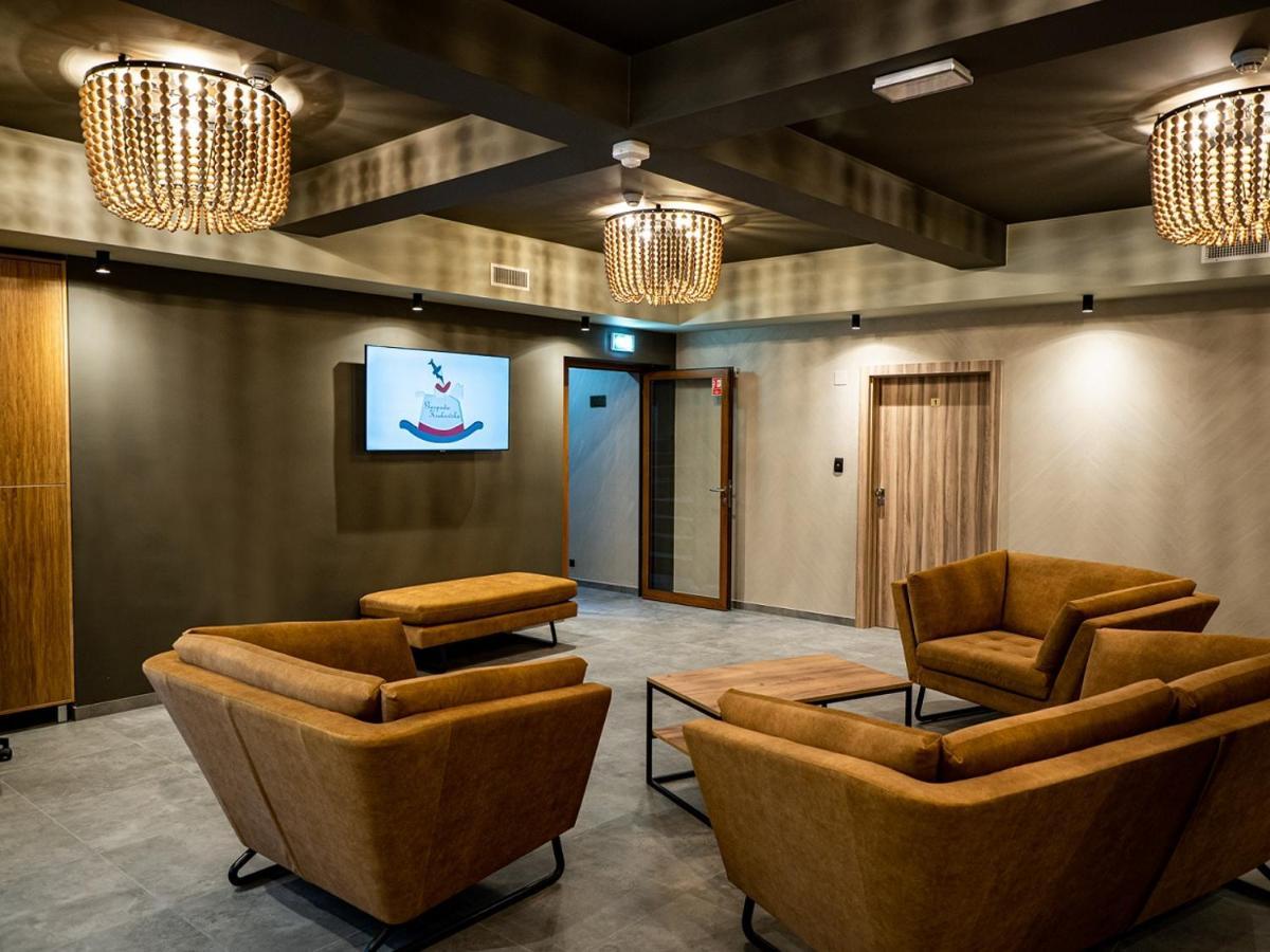 Villa & Gospoda Krakowska Kobiernice Ngoại thất bức ảnh