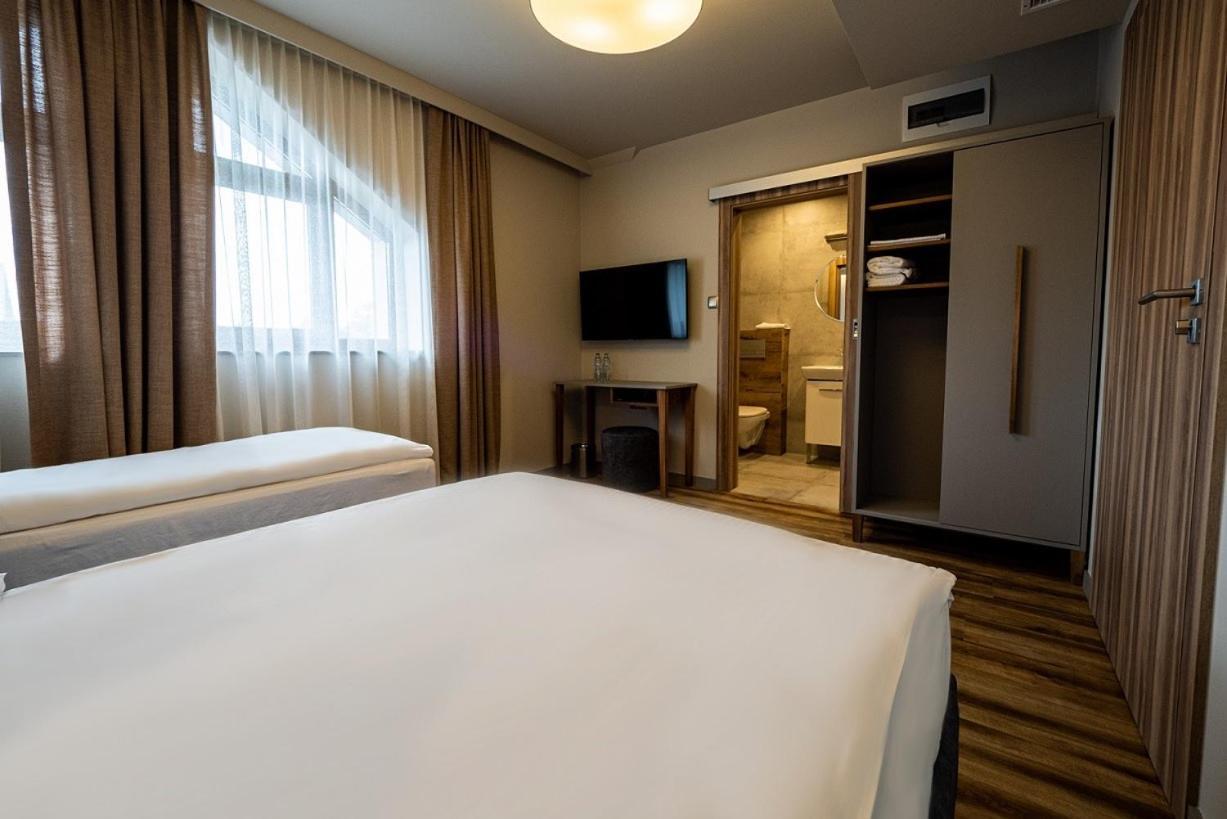 Villa & Gospoda Krakowska Kobiernice Ngoại thất bức ảnh