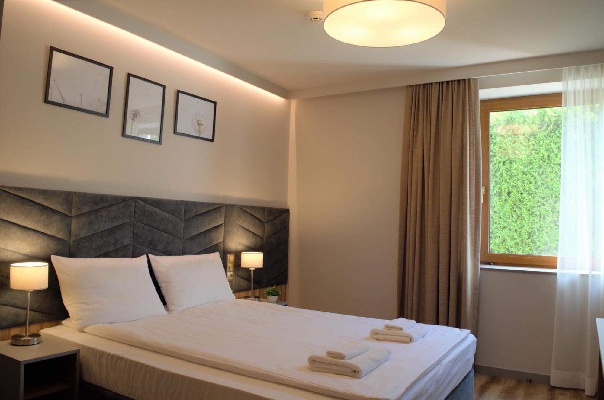 Villa & Gospoda Krakowska Kobiernice Ngoại thất bức ảnh
